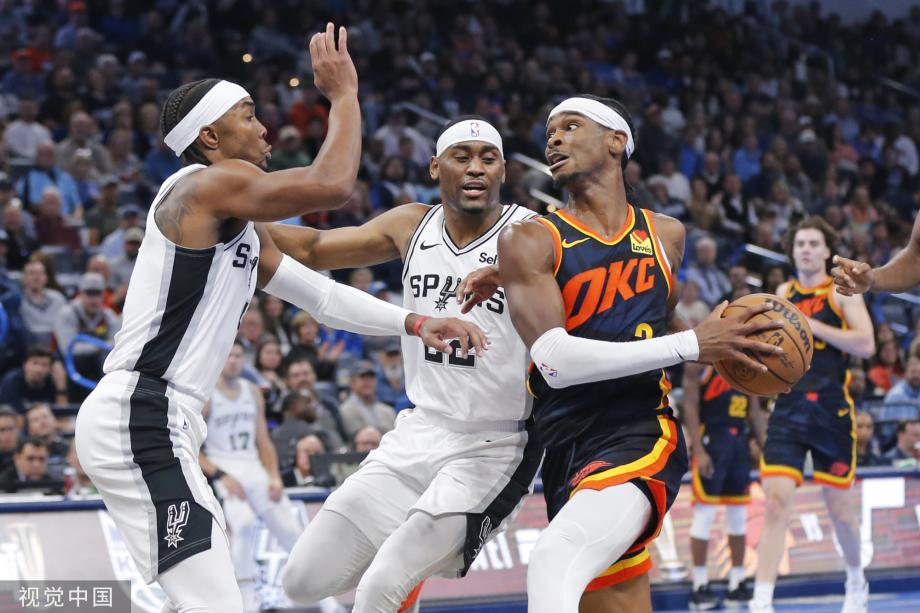 乐鱼体育电竞-篮网主场击败马刺，豪取两连胜