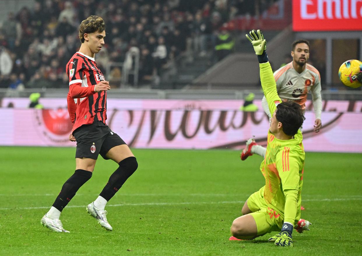 乐鱼体育新闻-包含意大利足球比赛现场禁止喊骂，体育风气改良的词条