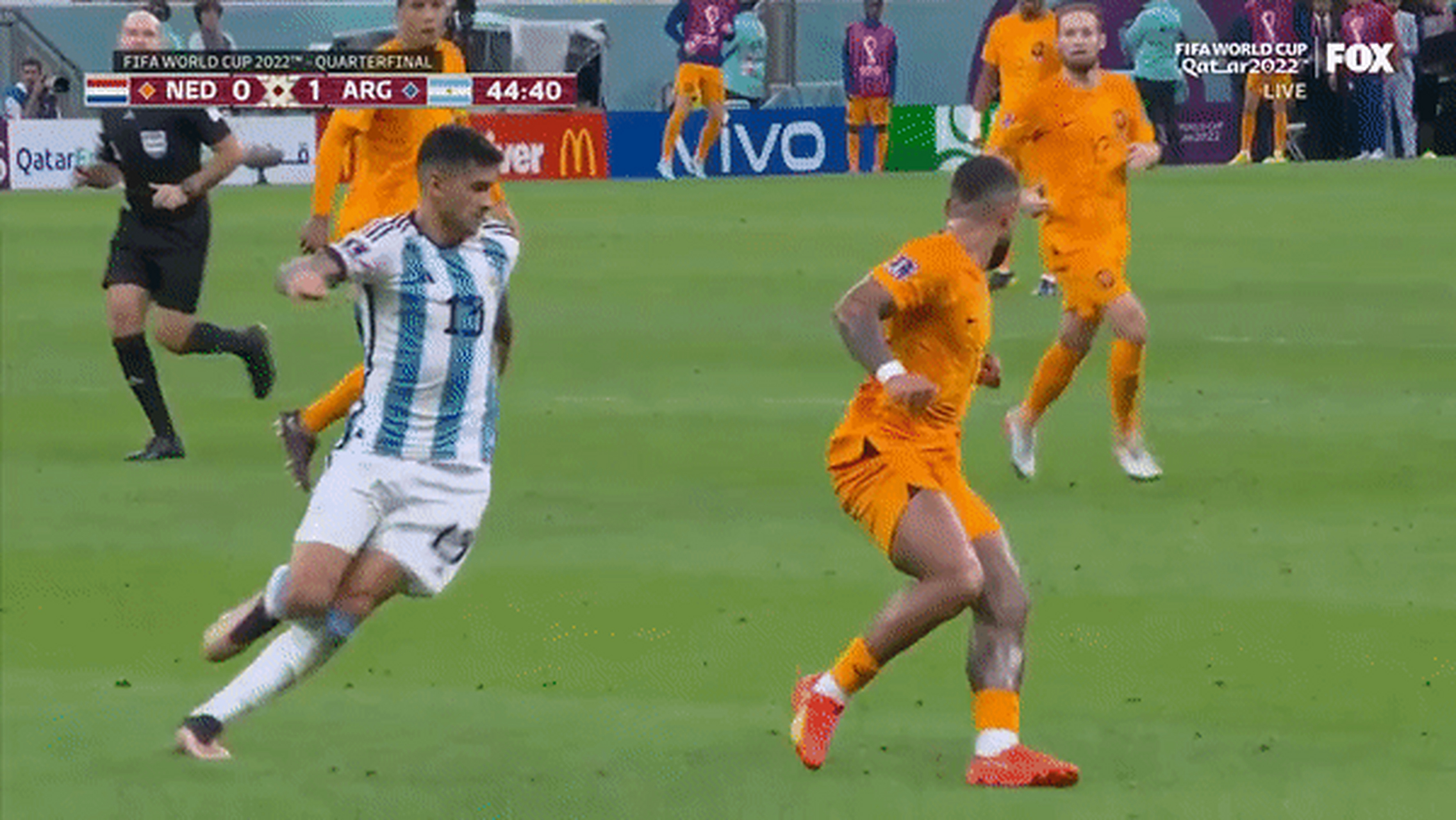 乐鱼体育馆-法国足球职业联赛战况激烈，场面惊心动魄的简单介绍