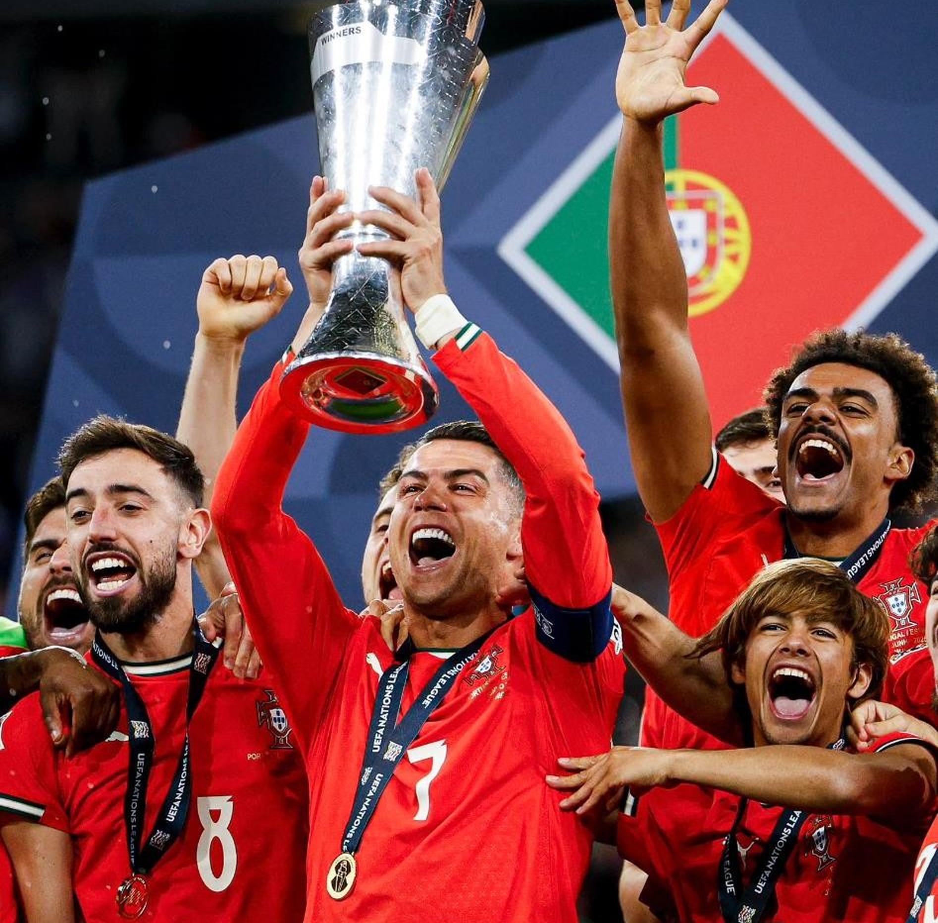 乐鱼体育亚洲官网-葡萄牙球队在国际赛事中连续赢球