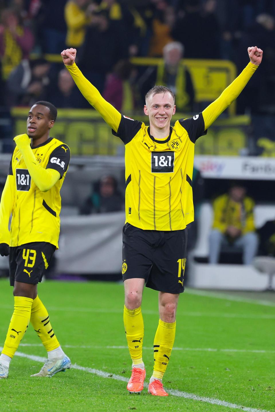 乐鱼体育app-关于柏林联队逼平多特蒙德，攻守平衡争夺胜负未分的信息