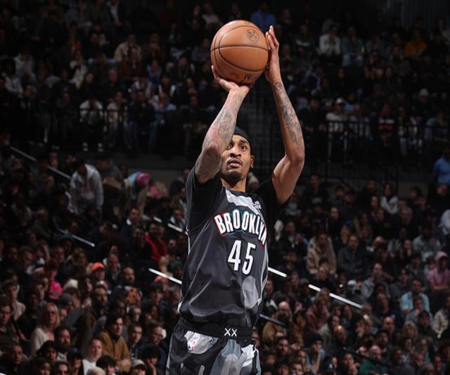 乐鱼体育网址-篮网遭遇马刺逆转，接连两场失利