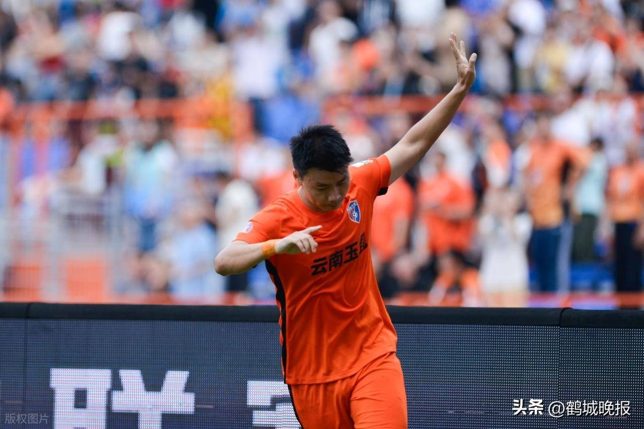 乐鱼体育下载-上海申花爆冷击败上海上港，拿下联赛双杀的简单介绍