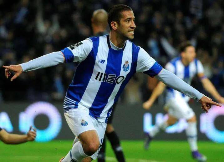 斯帕尔主场取胜，继续保持不败战绩的简单介绍