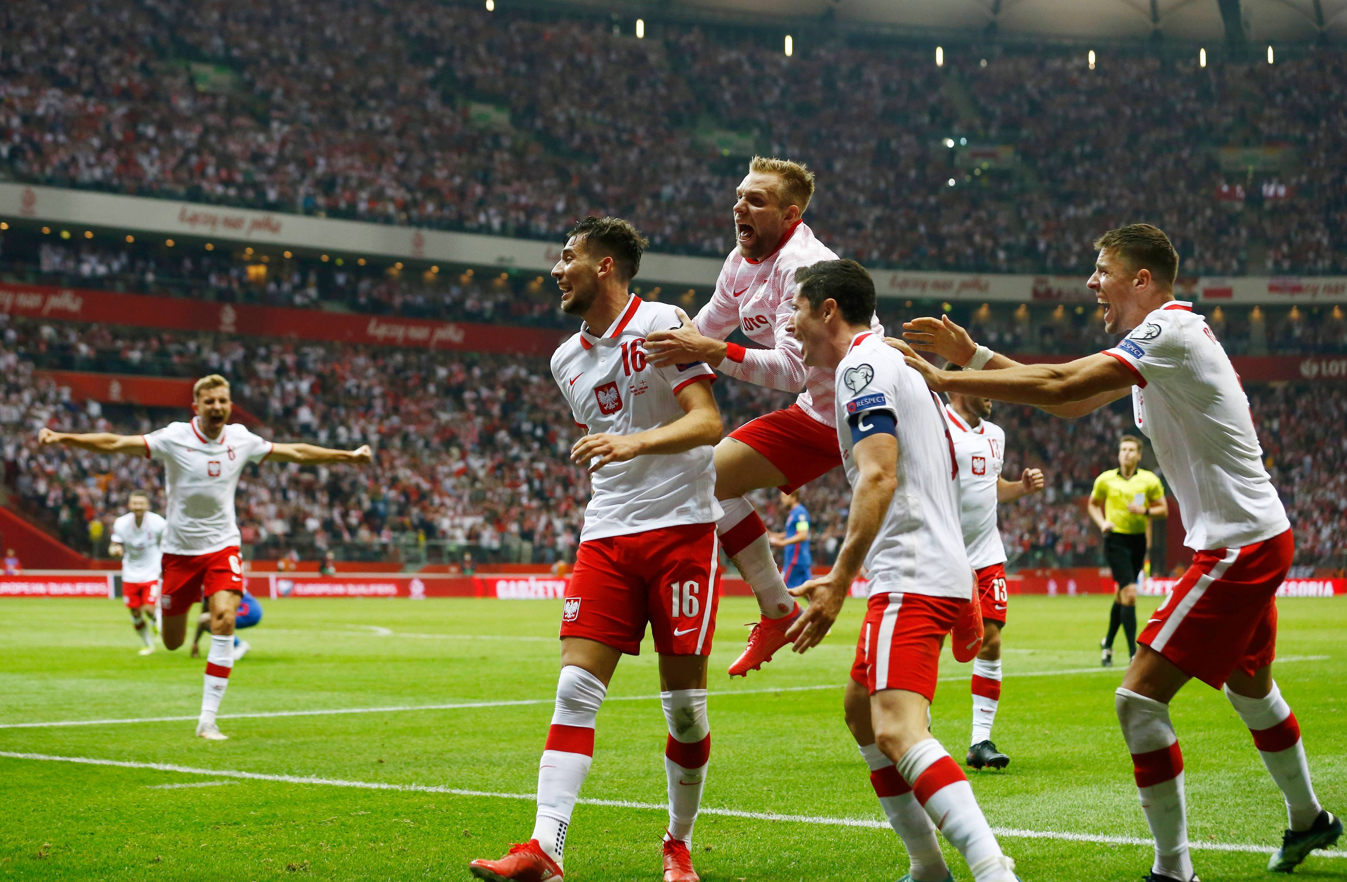 欧预赛比拼激烈，各国球队竭尽全力的简单介绍