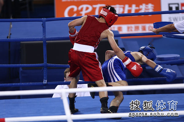 乐鱼体育课程-包含沃尔夫斯堡轻松击败沙尔克04，完胜对手取得重要胜利的词条