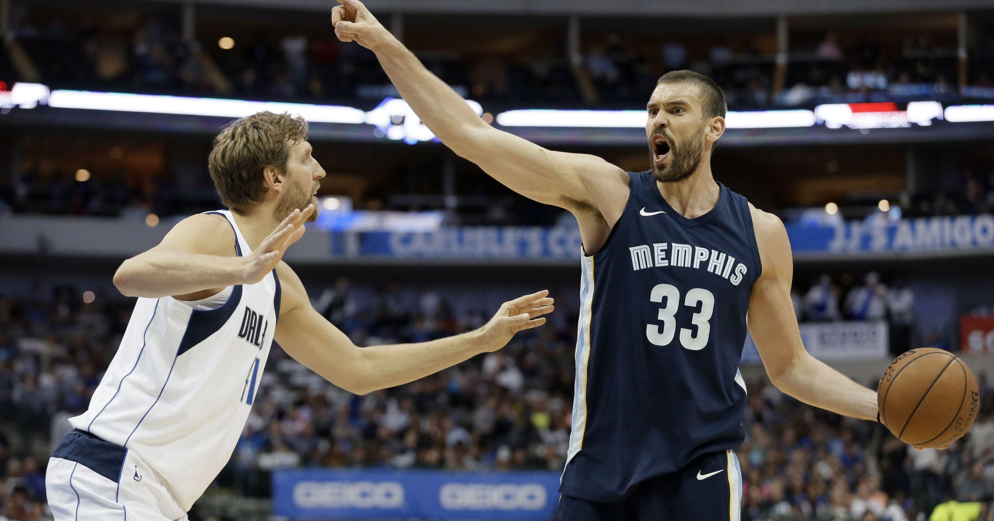 灰熊保持不败，击败黄蜂