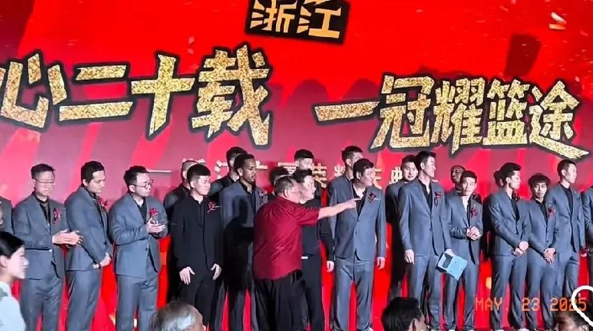 乐鱼体育投注-广厦男篮连胜,赢得对阵浙江队的胜利